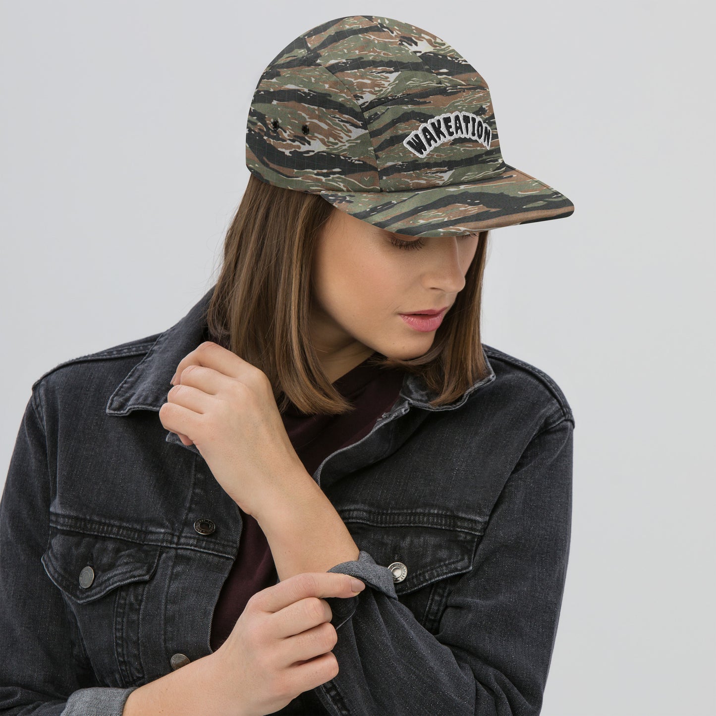WAKEATION "Creature Camo" Five-Panel-Cap